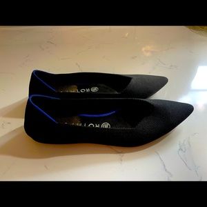 Black Rothy’s Size 10